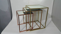 Table basse carrée moderne avec miroir, cadre en laiton, plateau en verre trempé, mobilier de salon contemporain