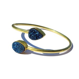 Shri Ashapura Jewels Brazalete de Plata de Ley 925 con Druzy Azul, Nuevo Diseño Bohemio, Forma de Corazones, Moda India - Product Image 2