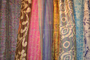 Alta calidad suave verano Kantha estola Vintage lujo Floral impreso lana/gasa/poliéster chal/Hijab grandes chales tradicionales - Product Image 1