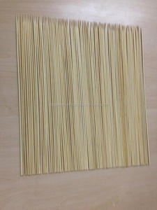 Estacas de bambú teñidas en verde duraderas para suministros de agricultura y jardín - Product Image 5