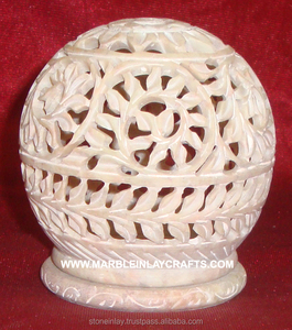 Magnifique bougie chauffe-plat en pierre ollaire naturelle de forme ronde avec un travail de sculpture artistique pour les mariages, les fêtes et l'éclairage des hôtels - Product Image 1