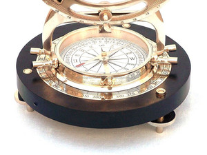Laiton massif antique Belle boussole Alidade en laiton nautique antique Belle décoration nautique pour la maison Calvin Handicraft - Product Image 4