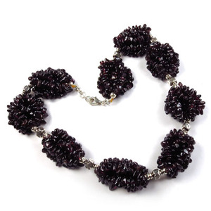 Collier en argent sterling 925 avec perles fines, accessoire classique à la mode pour femmes, idéal pour les mariages et les cadeaux - Product Image 1