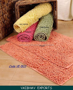 Vente en gros de tapis de bain rectangulaires multicolores de style moderne Tapis de sol de salle de bain souples et antidérapants pour porte fabriqués en Inde - Product Image 2