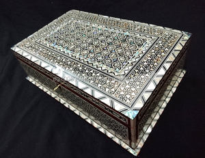 Boîte à bijoux en mosaïque égyptien, modèle RARE pour mère de la perle, bibelot grille rectangulaire - Product Image 2