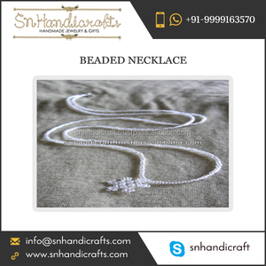 Collar de Cuentas con Diseño Exclusivo de un Fabricante de Confianza, Hecho a Mano con Amor - Product Image 1