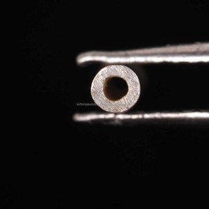 Tubo como forma 11x2MM alargado personalizado sólido 925 plata esterlina venta al por mayor cuentas sueltas 925 Plata forma de tubo espaciador cuentas sueltas - Product Image 2