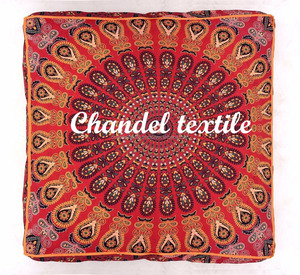 ปลอกหมอนอิงพื้นลายมาดานาล่าสีแดง ลายนกยูง ขนาด 35 นิ้ว สไตล์โบฮีเมียน สำหรับนั่งสมาธิ ตกแต่งบ้าน - Product Image 2