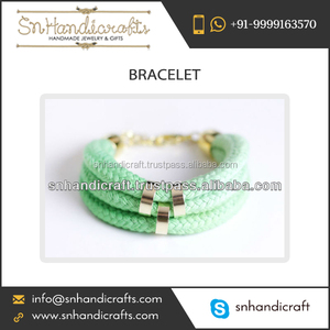 Bracelet en corde tressé personnalisé, design accrocheur, fait main, pour le bonheur - Product Image 1