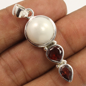Pendentif à la mode pour femmes et filles pur 925 argent sterling massif naturel multi pierres précieuses rondes et poire perle et grenat pierre précieuse - Product Image 1