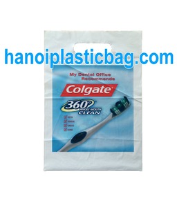 factory direct sale plastic clothes packaging kidney punch handle bag - Product Image 3