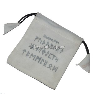 Pochette blanche en velours avec symbole Rune imprimé, pochette acheter en ligne - Product Image 1