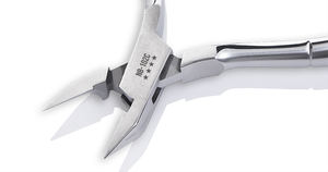 คีมตัดเล็บแบบกล่องเต็มปาก รุ่น NGHIA OMI NB-102C ผลิตจากสแตนเลสสตีล ชุบโครเมียม - Product Image 4