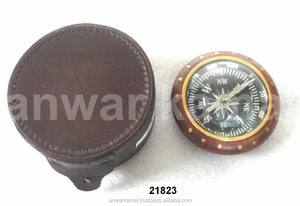 Boussole de cadran solaire élégante en métal décoratif de conception de qualité supérieure - Product Image 2