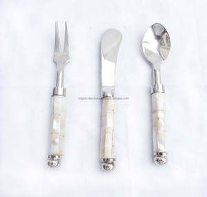 Ensemble de couverts à manche rond MOP en acier inoxydable plaqué argent avec fromage - Product Image 2