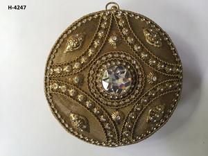 Handmade H4243 Vivid Gold <b>Silver</b> Beaded Evening <b>Clutch</b> <b>Purse</b> Ladies' Metal Flap Closure 1-1.9L Capacity Party Shopping India - Product Image 5