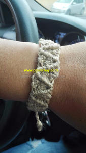 สร้อยข้อมือชาติพันธุ์อันน่าทึ่งจากเครื่องประดับหินที่สวยงามของ Peru Punchay ทำด้วยมือ - Product Image 1