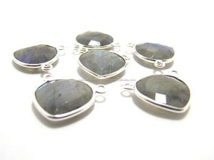Magnifique pierre précieuse naturelle de labradorite, argent sterling 925 plaqué or 18 carats, connecteur en forme de cœur facetté, fait main, 12 mm - Product Image 3