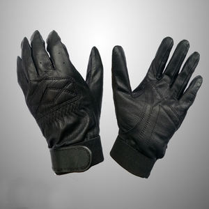 ถุงมือมอเตอร์ไซค์สีดำผู้ชายทำจากหนังอินโดนีเซีย - Product Image 1