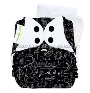 Couches en tissu coton biologique pour bébés, vente en gros - Product Image 1