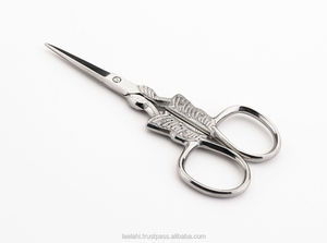 Tijeras de Acero Inoxidable con Diseño de Mariposa 2026, Tijeras de Manicura Premium de 3.5 Pulgadas, Tijeras Multiusos de Acero Inoxidable para Cutículas - Product Image 2