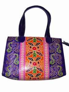 Sac fourre-tout décontracté en cuir véritable pour femme, motif géométrique vintage, écologique, avec bandoulière - Product Image 4
