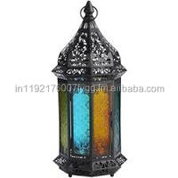 Pilier de lanterne en métal marocain porte-bougie lampe de luxe en cuivre Antique en verre bleu lanternes pour la décoration de la maison