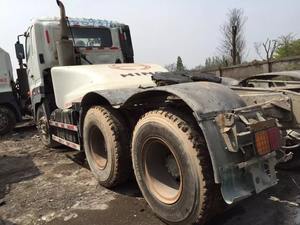 Cabezal de Tractor usado Hino 700 - Product Image 2