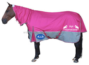 Joya International Manta Impermeable Rosa para Caballo, Estilo Turnout con Cuello Completo y Solapa Grande para Cola, Todas las Estaciones, de 7'0" a 4'9" - Product Image 6