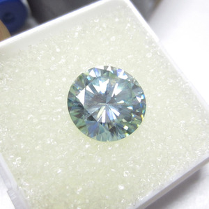 Moissanite véritable de couleur des fabricants indiens Bleu clair Synthétique (créé en laboratoire) Coupe brillante ronde, Coupe brillante ronde - Product Image 3