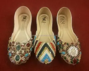 Últimas Sapatos khussa frisado paquistanês/khussa/khussa punjabi khussa