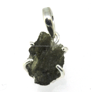 <span class=keywords><strong>Moldavite</strong></span> Liontin Batu Permata Modern Liontin Eksklusif Desain Indah Indah Potongan Liontin, Perhiasan, Perhiasan Kacamata> Halus - Product Image 1