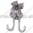 OMG Industries Gancho de hierro con cabeza de animal de latón antiguo Doble capa y soporte para sombreros de pared para muebles y gabinetes - Product Image 3