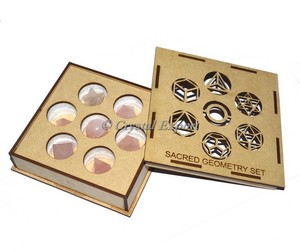 Juego de geometría de cuarzo rosa con caja de regalo cuadrada transparente - Product Image 1