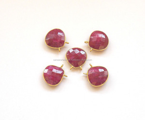 จี้หัวใจเหลี่ยมเพชรพลอยทำด้วยมือสีเงิน925พร้อมพลอยทับทิมธรรมชาติตัวเชื่อมต่อฝาชุบทองแบบคู่ - Product Image 2