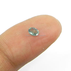Gema suelta de corte ovalado, alejandrita 0,2 Cts, cambio de Color Natural, 3x4mm - Product Image 1