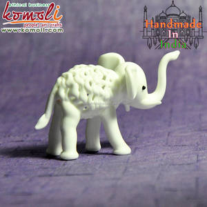 Lampe design à mailles blanches, figurine d'animaux, éléphant en verre, décoration pour la maison, 1 pièce - Product Image 4