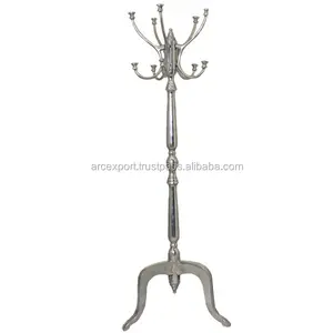 Metalen Antieke Kleding Stand Hangers Nieuwste Nieuwe Design Decoratie Stijlvolle Groothandel Hanger