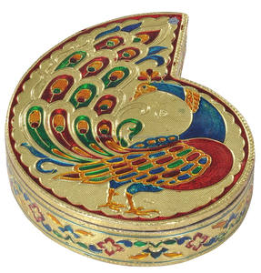 Boîte à chocolat décorative en meenakari faite à la main, motif paon |   Boîte de fruits secs |   Boîte de rangement au meilleur design - Product Image 1