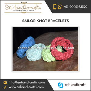 Bracelet nautique bleu marine à nœuds, pas cher et original, créations artisanales - Product Image 1