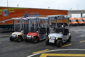 Voiturette de golf électrique à 8 places avec côté ouvert pour voyager et transporter alimentée par batterie pour <8 joueurs - Product Image 4