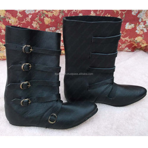 Chaussures viking de haute qualité, noires, de style médiéval, en cuir avec boucle, glet - Product Image 1