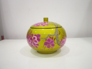 Lacquer small round box for garlic storage from Vietnam leading manufacturer - Product Image 1