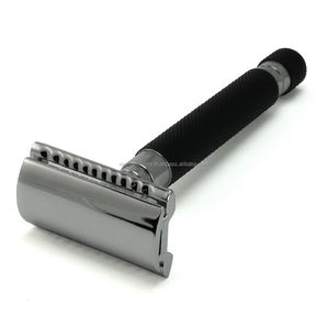 Prestige Razor 1510 Rasoir de sécurité noir à double tranchant avec poignée en laiton de couleur noire mate - Product Image 1
