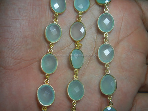 Chaîne de connecteur de lunette Aqua Calcedony Pierres précieuses plaquées or pour les fêtes, les mariages, les anniversaires ou comme cadeau - Product Image 5