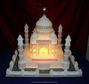Miniatura del Taj Mahal de Mármol Blanco con Luz - Product Image 1