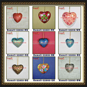 Motif noir peint à la main coeur ornement en gros décoration d'arbre de noël pour décor de vacances, cadeau ou affichage d'artisanat - Product Image 6