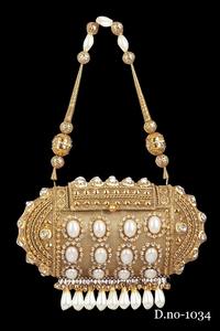 Vivid 1033 Handmade Ladies <b>Metal</b> Clutch Chain Strap Flap Closure High Quality Gold Silver <b>Beaded</b> Evening Party Bridal Wedding - Product Image 3