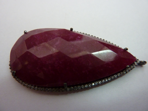 ขายส่งทับทิมปู Cz ลูกแพร์พลอยฝาจี้สีแดงเครื่องประดับแฟชั่นเสน่ห์จี้ - Product Image 4