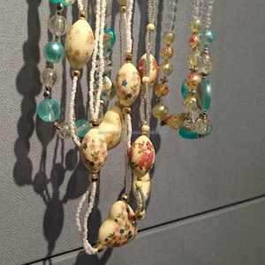 Las cuentas ornamentales de camafeos de plástico de moda para mujer más vendidas a un precio razonable para la fabricación de joyas cuentas sueltas - Product Image 6